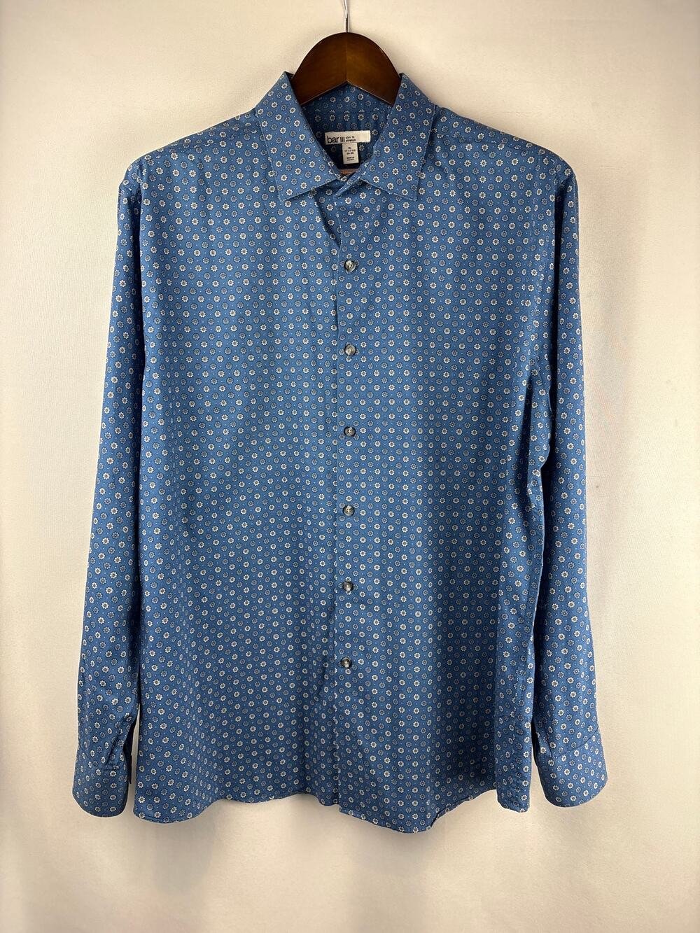 Men’s Bar lll XL Blue Floral Button Up Dress Shirt